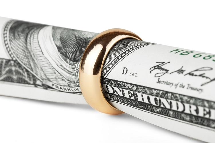 2a_Should-I-File-Bankruptcy-or-Divorce-First.jpg